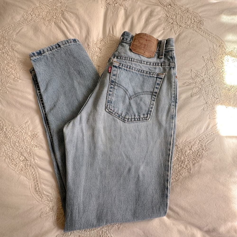 🩷Vintage Y2k Levi’s 550s, size 10